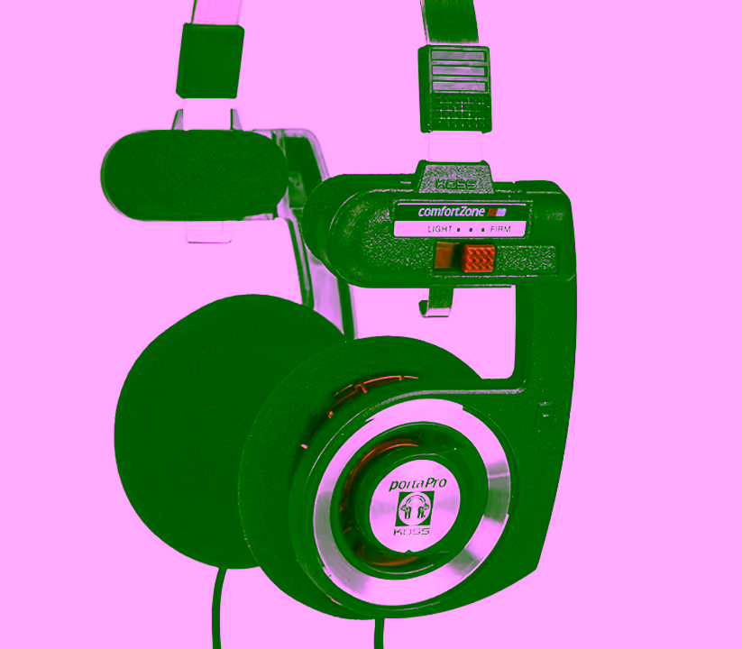 /img/posts/2025/koss-porta-pro.avif